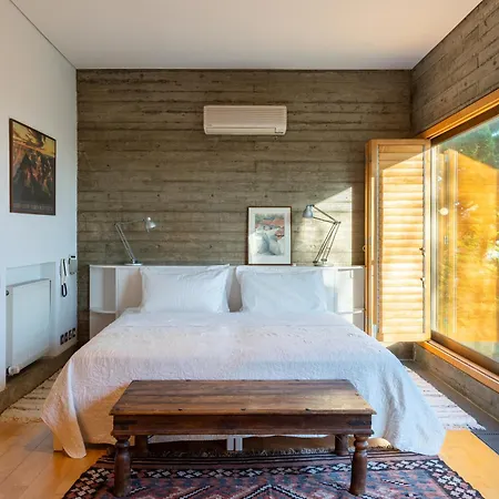 Paradise Peek, * Platres