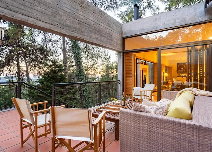 Villa Paradise Peek,