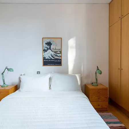 Paradise Peek, פלטרס