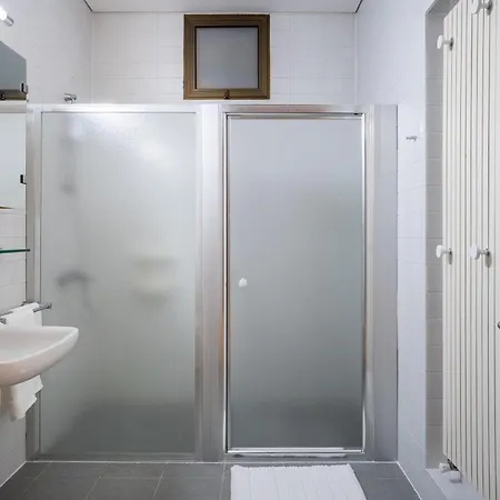 Villa Paradise Peek,