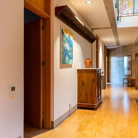 Villa Paradise Peek, *